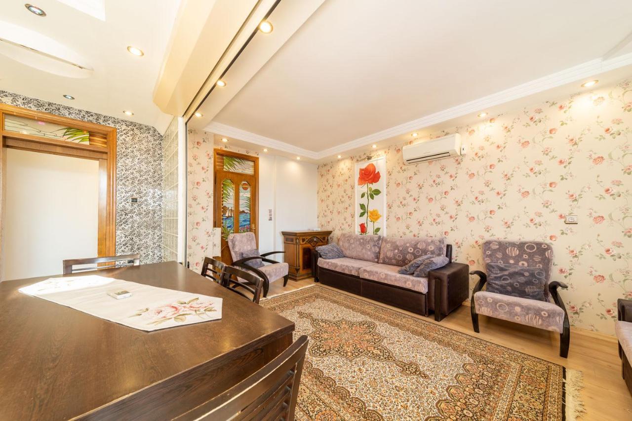 Lovely Flat With Sea View Near Beach In Muratpasa 安塔利亚 外观 照片