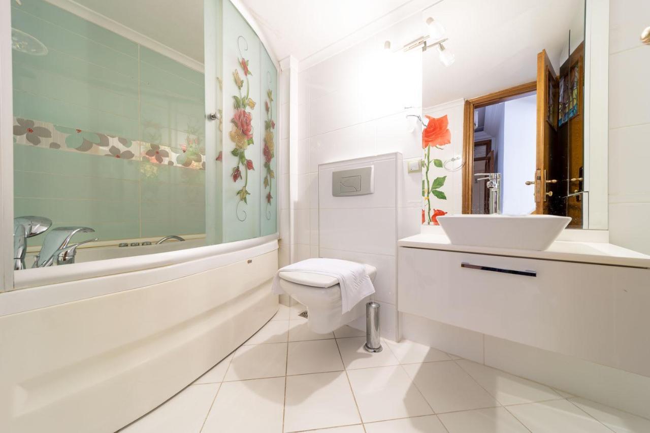 Lovely Flat With Sea View Near Beach In Muratpasa 安塔利亚 外观 照片