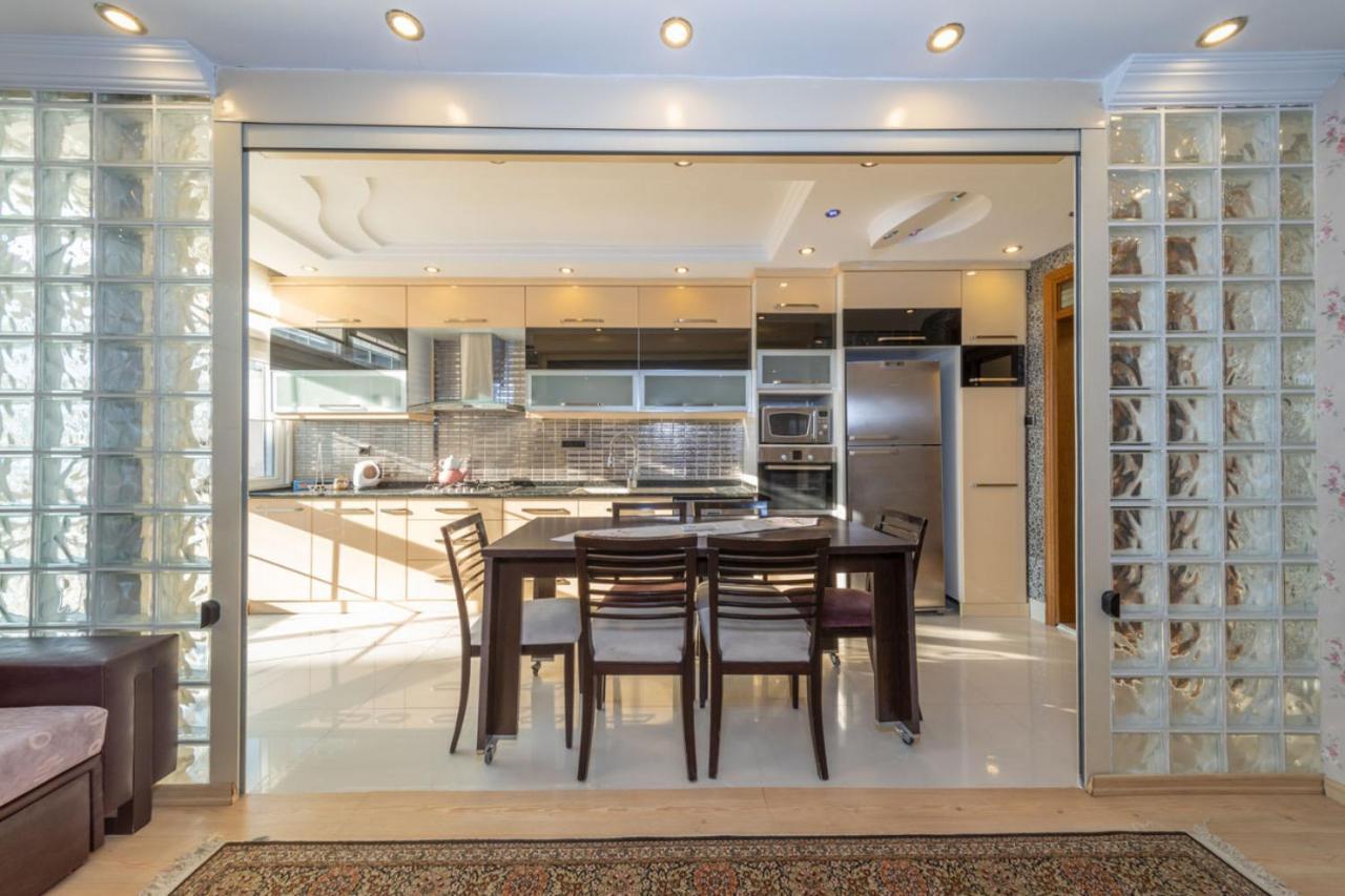 Lovely Flat With Sea View Near Beach In Muratpasa 安塔利亚 外观 照片