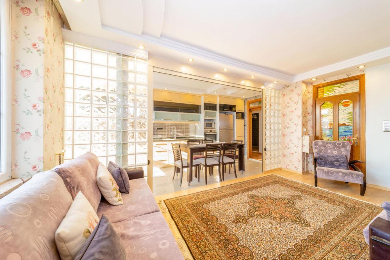 Lovely Flat With Sea View Near Beach In Muratpasa 安塔利亚 外观 照片